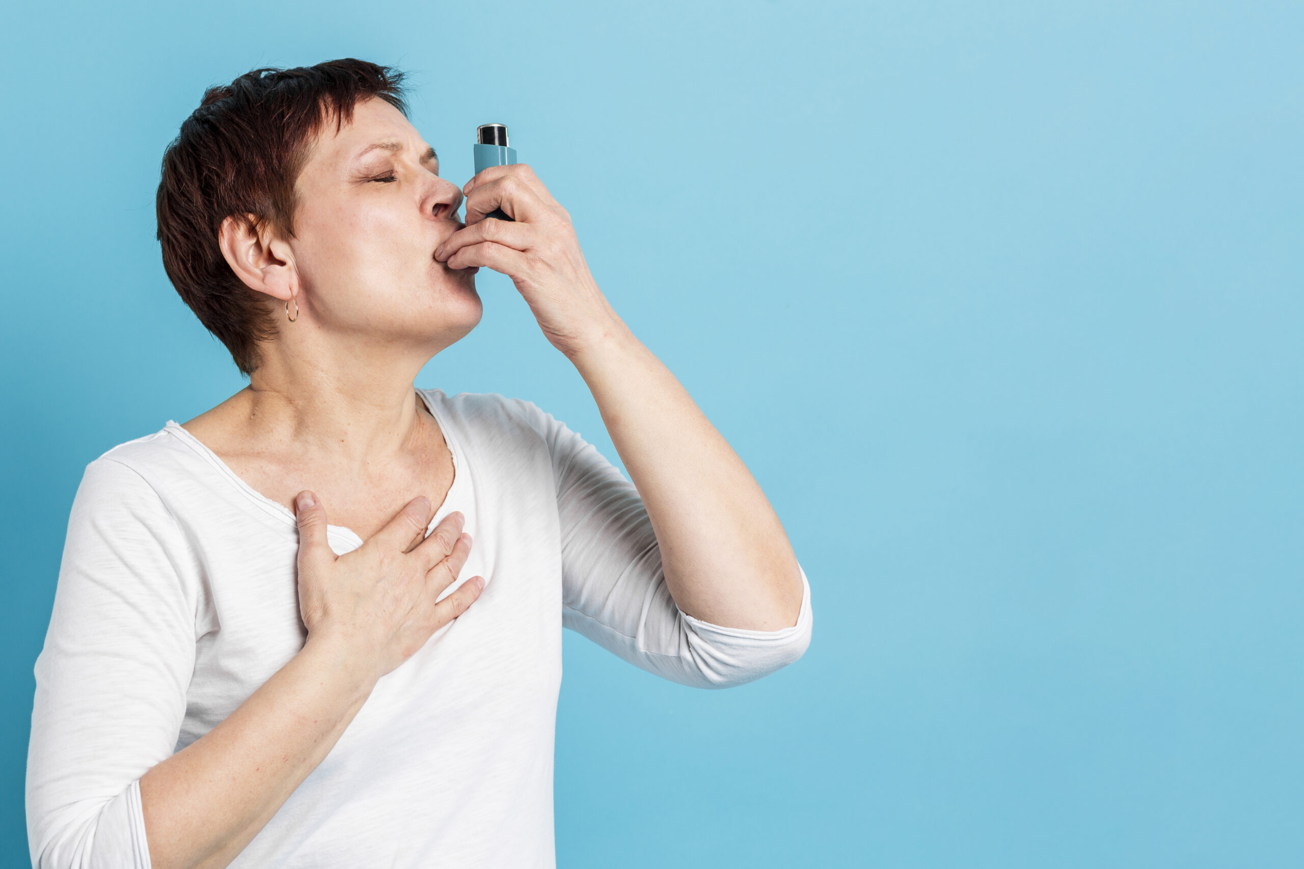 difference between acute and chronic asthma